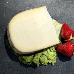 TOMME DE CHÈVRE